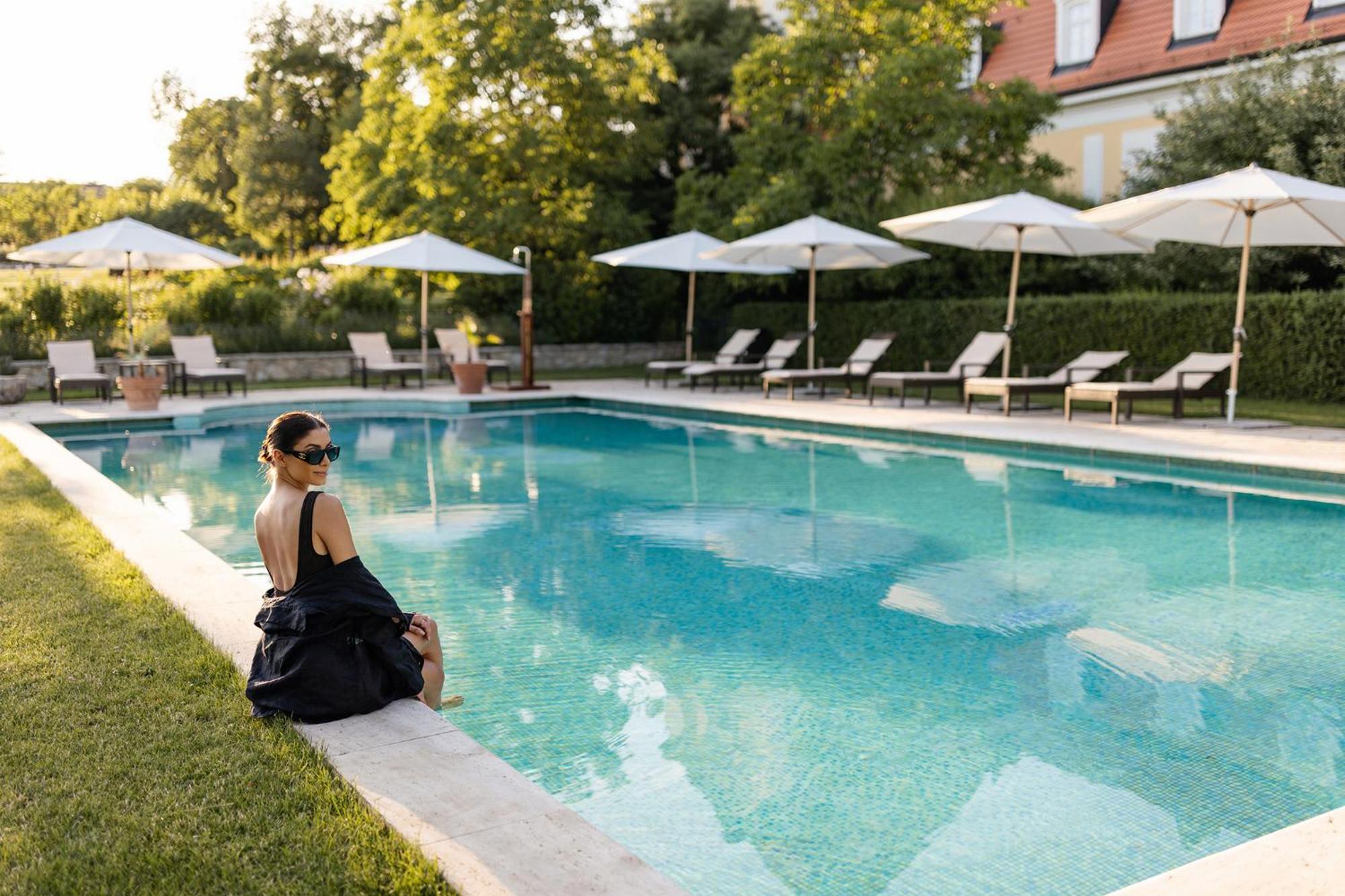Hotel Chateau Bela Dış mekan fotoğraf