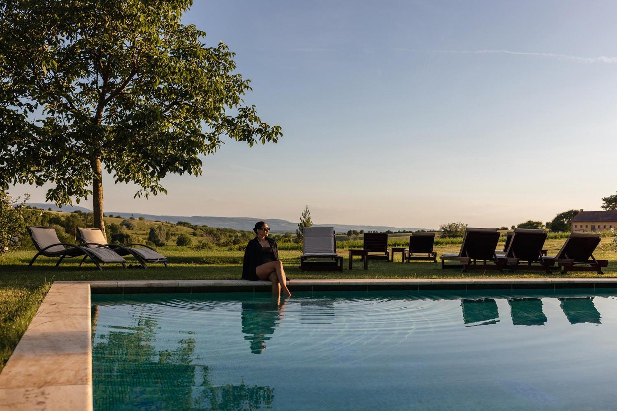 Hotel Chateau Bela Dış mekan fotoğraf
